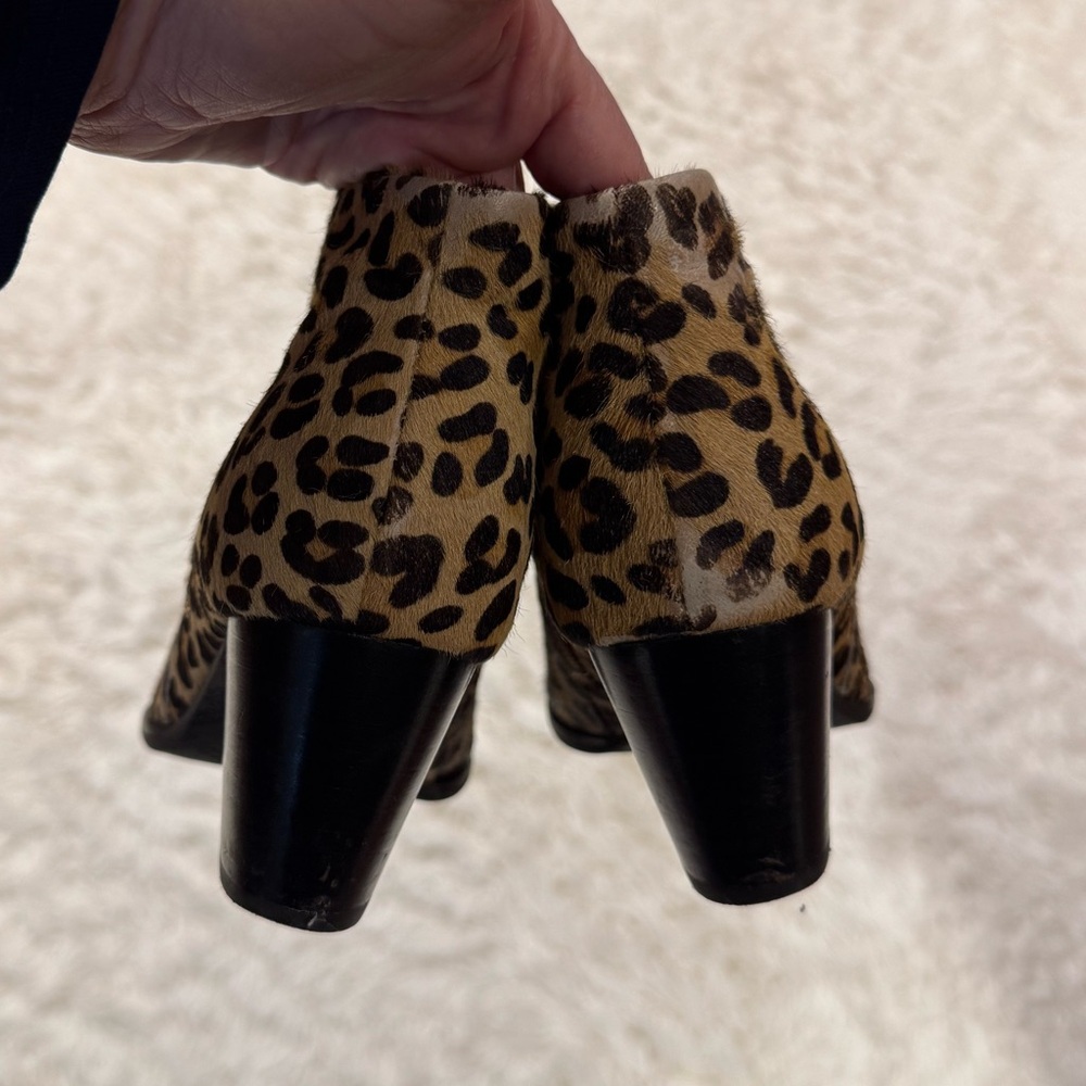 Vionic leopard booties - Picture 5 of 5
